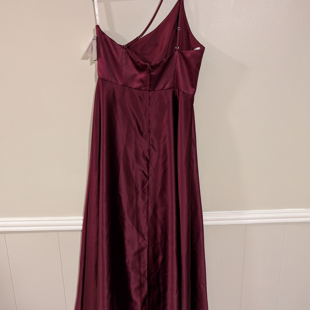 David's Bridal Wine One Shoulder Satin Dress Size 14 - Picture 6 of 7